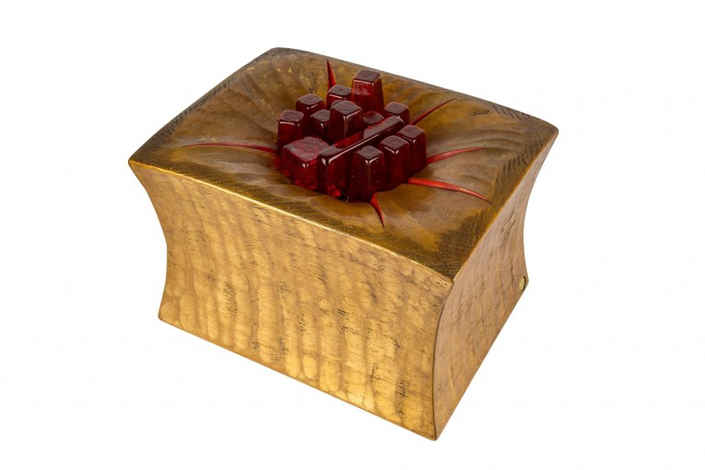 Red Fire Glass Urn - up