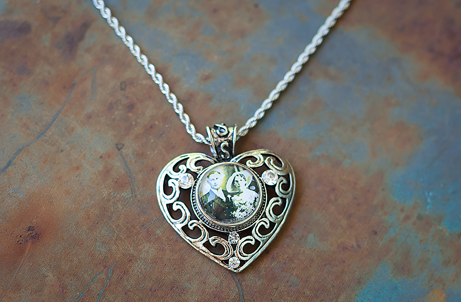 Rhinestone Heart Necklace Rhinestone Heart Necklace