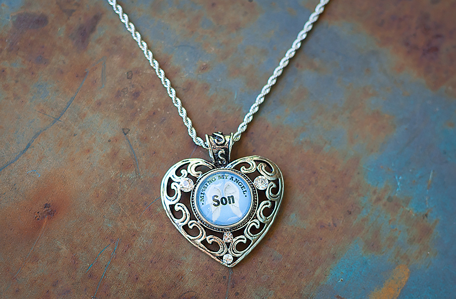 Rhinestone Heart Necklace Rhinestone Heart Necklace