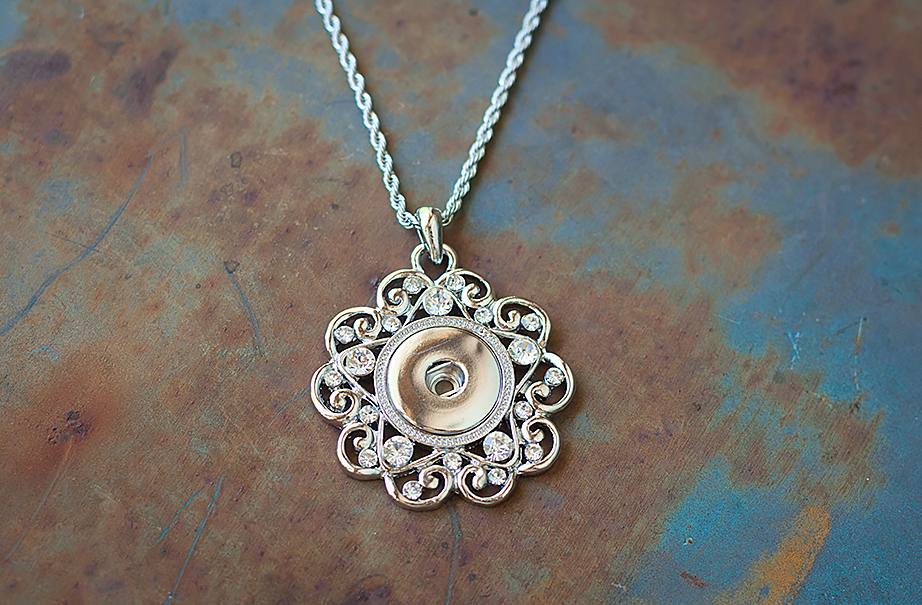 Rhinestone Flourish Pendant Necklace