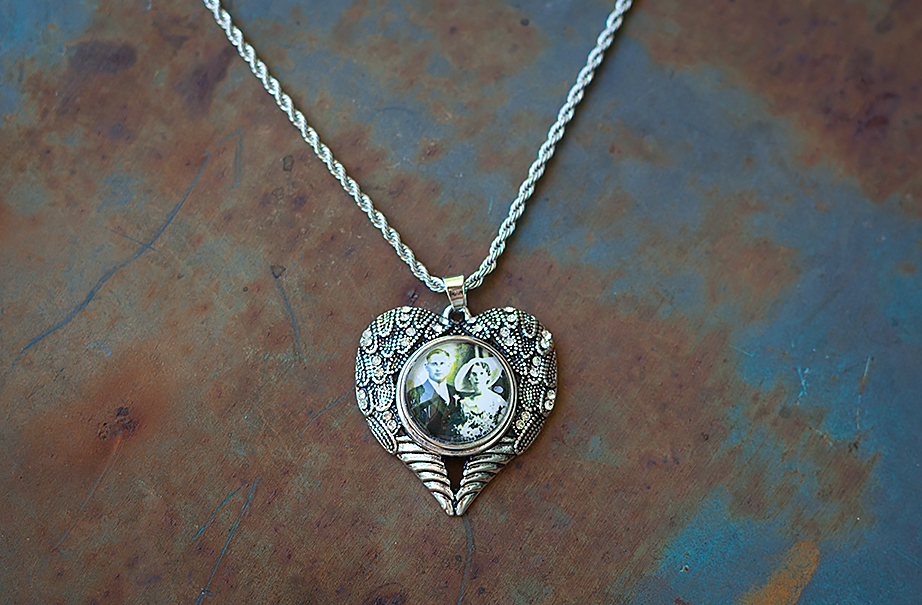 Angel Wings Heart Necklace Angel Wings Heart Necklace